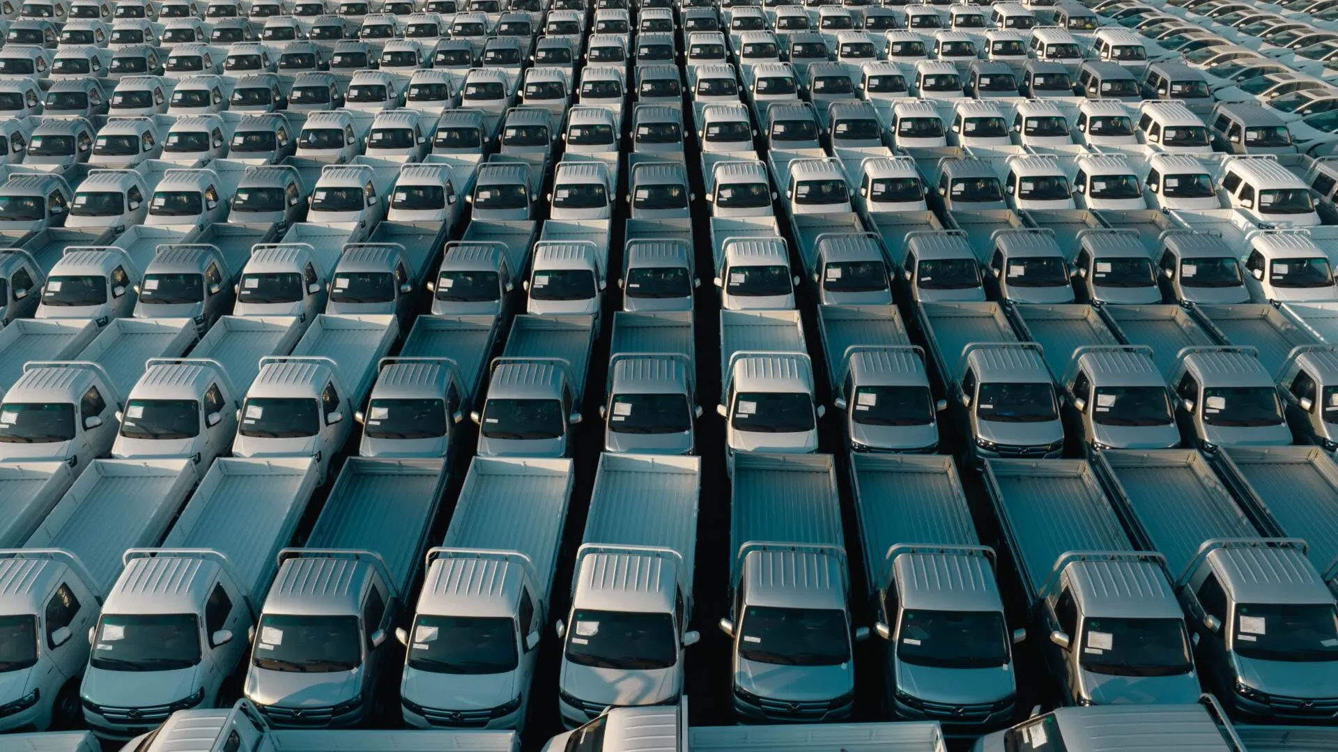 Las flotas electrificadas en España suben al 20,3% y el renting acelera hacia el coche eléctrico 1 Motor16 renting coche eléctrico