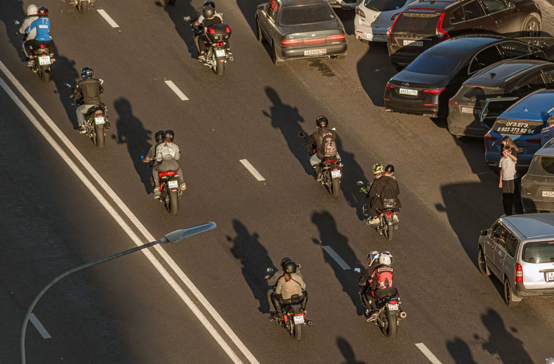 Guantes obligatorios en la moto desde el 1 de octubre: multa si no los llevas en carretera 1 Motor16 guantes motociclistas 1 octubre
