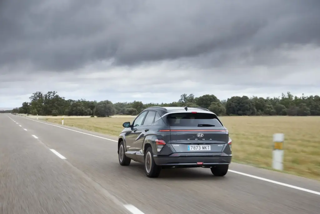 Hyundai Kona: 20 versiones, tres tecnologías y un solo SUV 15 Motor16 hyundai nuevo kona 15 Motor16