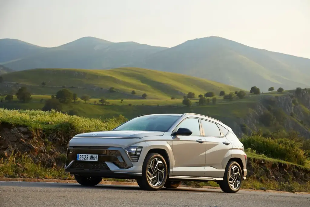 Hyundai Kona: 20 versiones, tres tecnologías y un solo SUV 4 Motor16 hyundai nuevo kona 26 Motor16