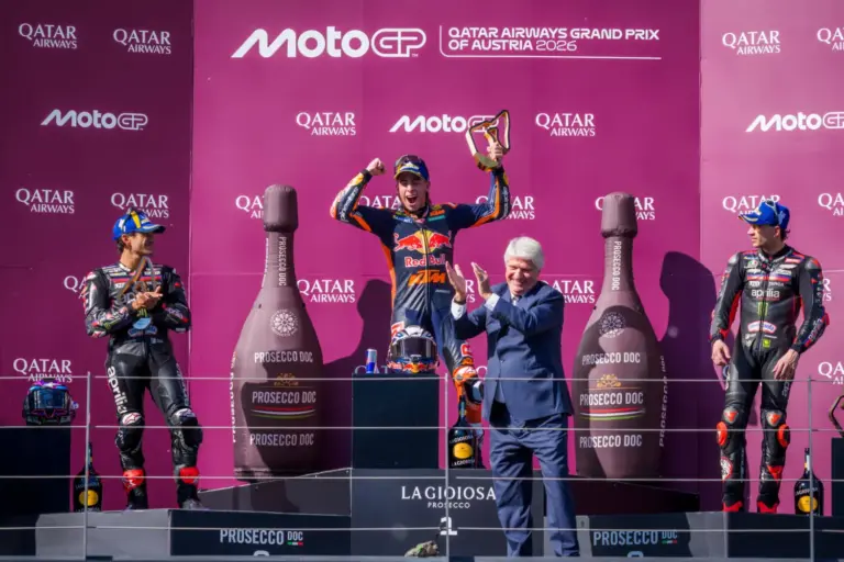 Jorge Martín MotoGP Austria: remontada desde la octava plaza y liderato tras la caída de Acosta