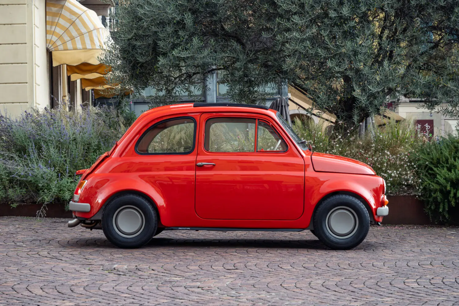 Nace La Cinquecento, un Fiat 500 restomod con mucha chispa