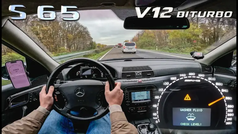 Mercedes S65 AMG Autobahn: el coche de 23 años que humilla al 99,9 % de los coches actuales