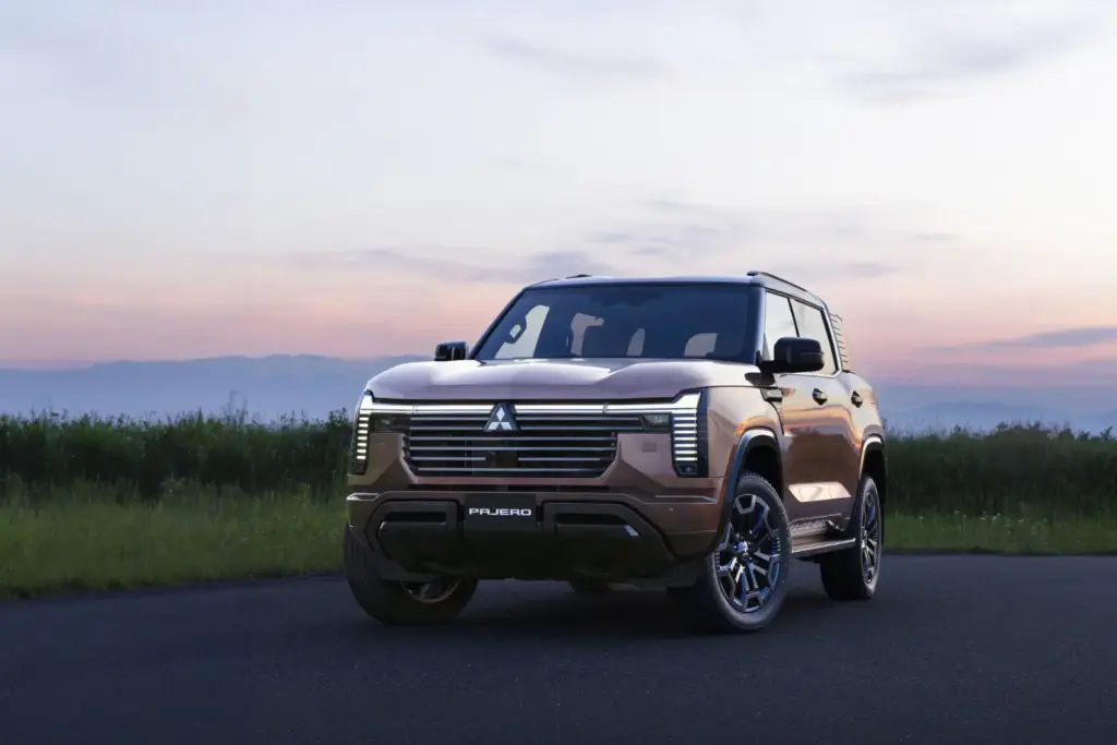 Mitsubishi Pajero / Montero: Así es el regreso del icónico todoterreno japonés 8 Motor16 Mitsubishi Pajero / Montero: Así es el regreso del icónico todoterreno japonés