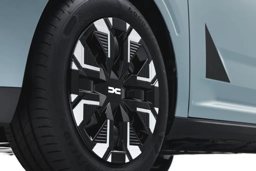Primer contacto con el nuevo Dacia Spring: Un urbano eléctrico muy serio 70 Motor16 Primer contacto con el nuevo Dacia Spring: Un urbano eléctrico muy serio