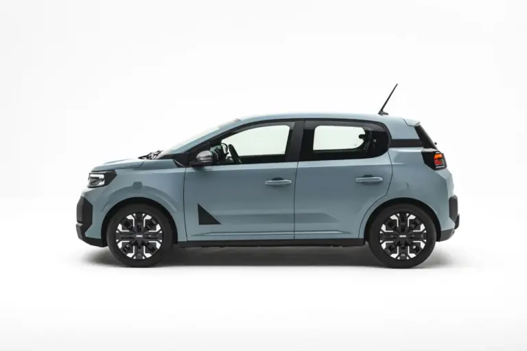Primer contacto con el nuevo Dacia Spring: Un urbano eléctrico muy serio