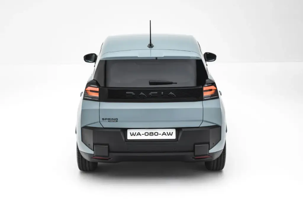 Primer contacto con el nuevo Dacia Spring: Un urbano eléctrico muy serio 54 Motor16 Primer contacto con el nuevo Dacia Spring: Un urbano eléctrico muy serio