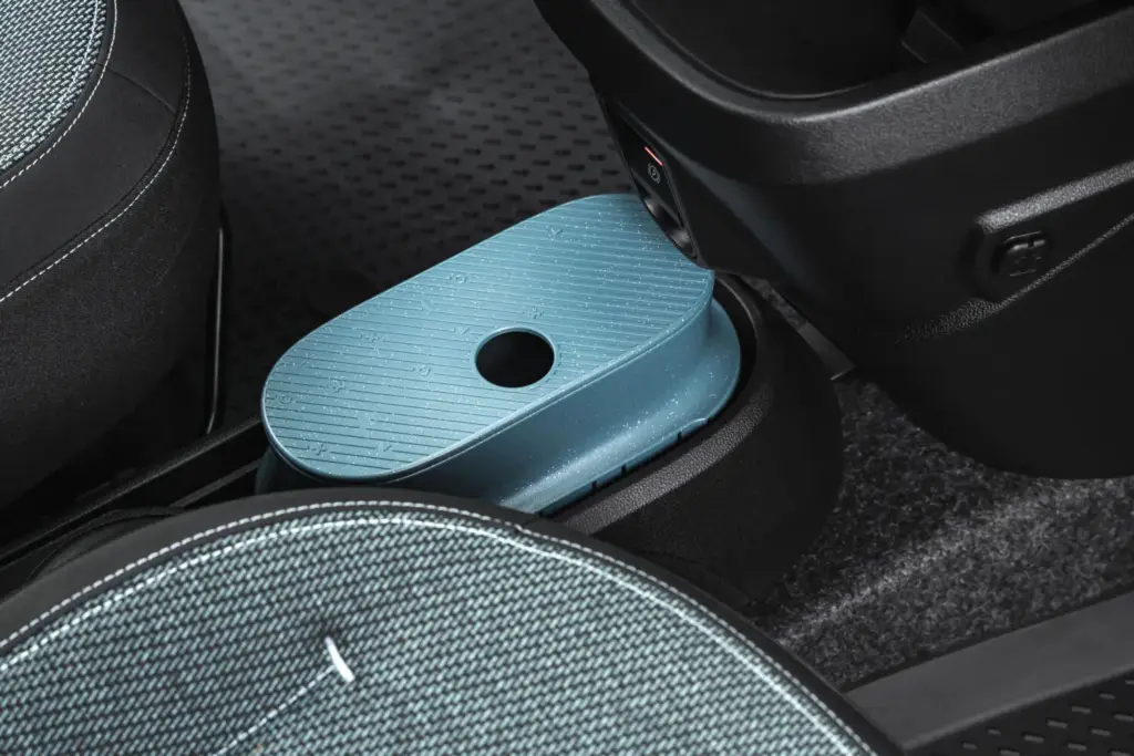 Primer contacto con el nuevo Dacia Spring: Un urbano eléctrico muy serio 26 Motor16 nuevo dacia spring 2027 61 Motor16