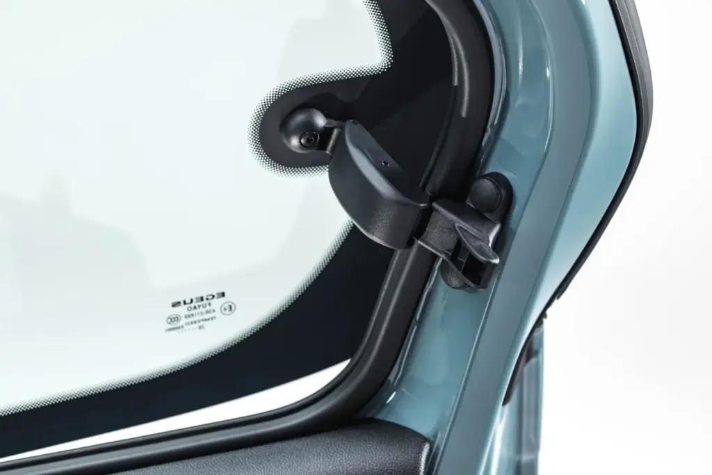 Primer contacto con el nuevo Dacia Spring: Un urbano eléctrico muy serio 18 Motor16 nuevo dacia spring 2027 71 Motor16