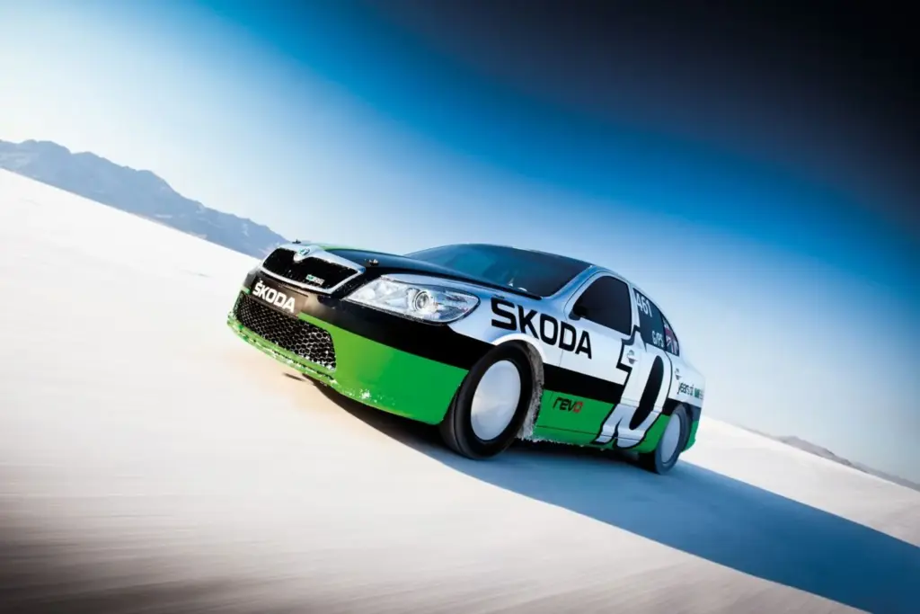 Los 8 millones de Škoda Octavia en sus 30 años de vida y las versiones más peculiares: GLC, gas natural, híbrido y un récord de 365 km/h 25 Motor16 original 15596 skoda octavia vrs mk2 bonneville 2aa378a4 1920x1280 c9c51b9d Motor16