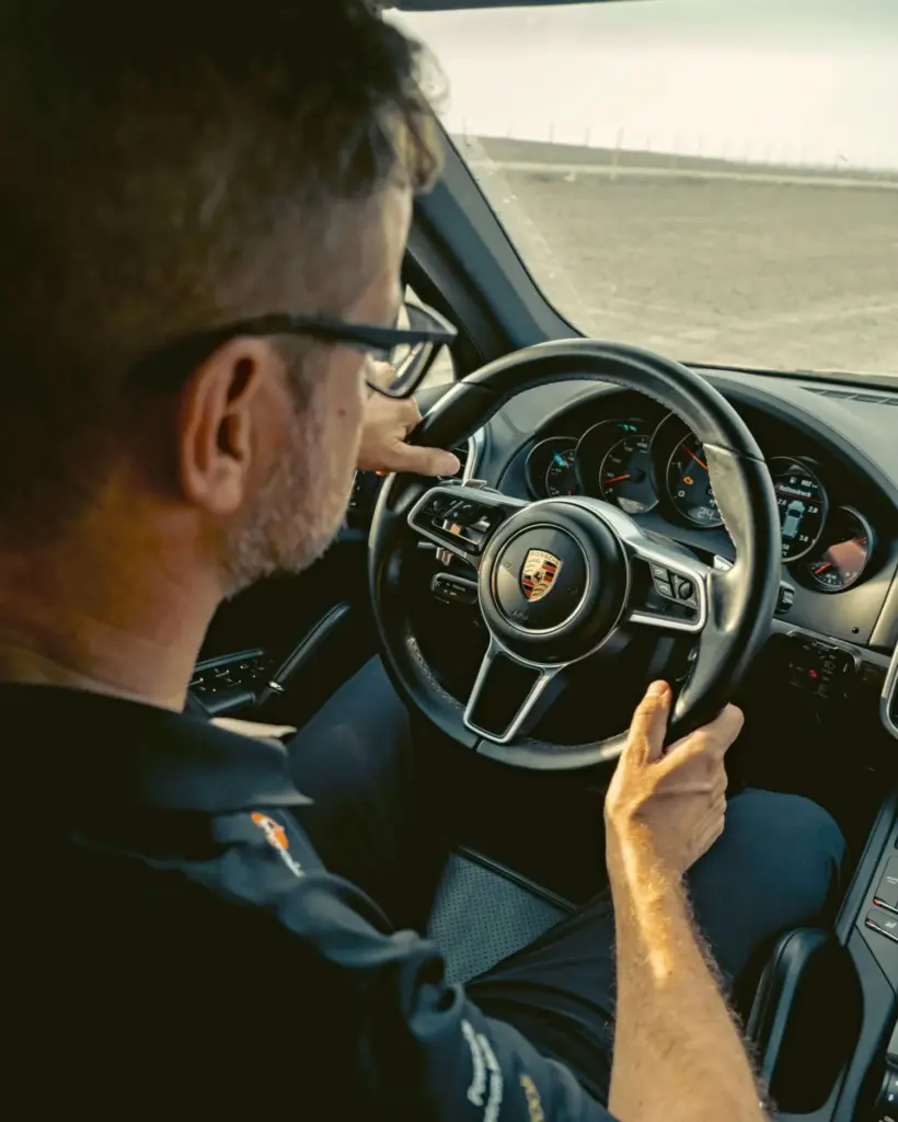 Un Porsche Cayenne recorre 41.600 km en 100 días en la ruta Panamericana 9 Motor16 Un Porsche Cayenne recorre 41.600 km en 100 días en la ruta Panamericana