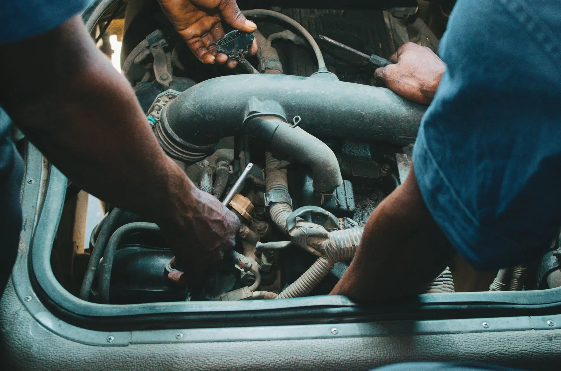 Reparar o no el coche: la regla del 50% del valor que aplican los talleres antes de pasar factura 1 Motor16 cuándo no merece reparar el coche