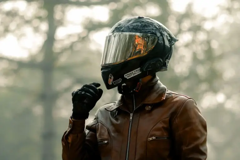 Nueva tecnología casco moto: la FIM confirma menos fuerza rotacional en impacto real