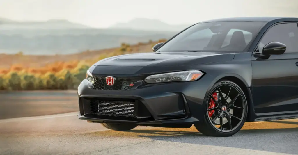 Aquí no lo volveremos a ver, pero en EE. UU. le hacen una actualización 15 Motor16 11 2027 Honda Civic Type R Motor16