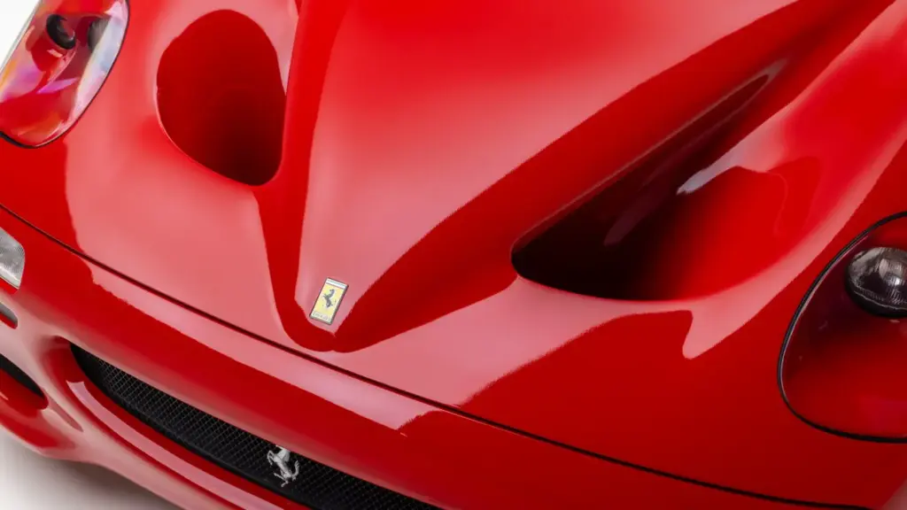 ¿Quieres estrenar un Ferrari F50? Este tiene 170 kilómetros, pero no será barato 24 Motor16 1997 ferrari f50 106 millas broad arrow 1 Motor16
