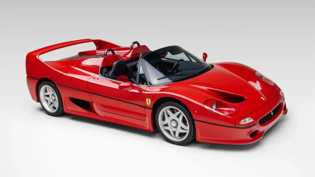 ¿Quieres estrenar un Ferrari F50? Este tiene 170 kilómetros, pero no será barato 14 Motor16 1997 ferrari f50 106 millas broad arrow 17 Motor16