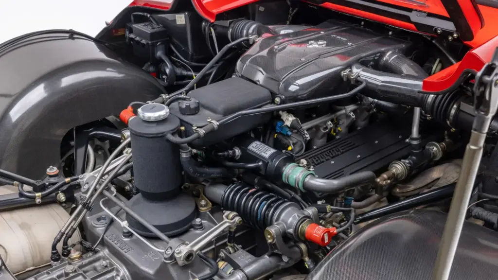 ¿Quieres estrenar un Ferrari F50? Este tiene 170 kilómetros, pero no será barato 53 Motor16 1997 ferrari f50 106 millas broad arrow 51 Motor16
