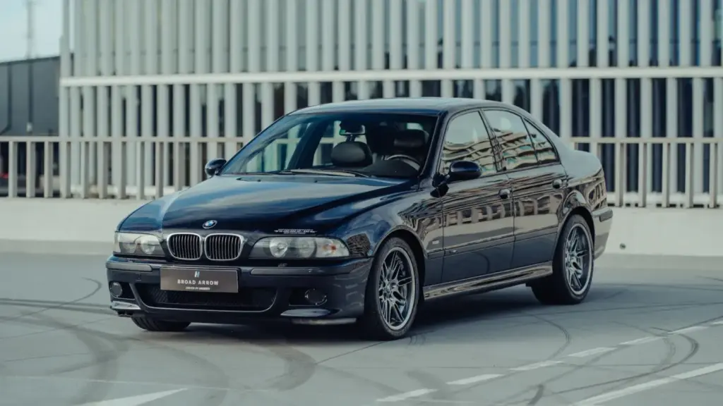 Este BMW M5 parece normal, pero esconde el motor W10 soñado por Piëch para un deportivo nonato de Volkswagen 6 Motor16 2005 BMW M5 W10 VW Prototipo 11 Motor16
