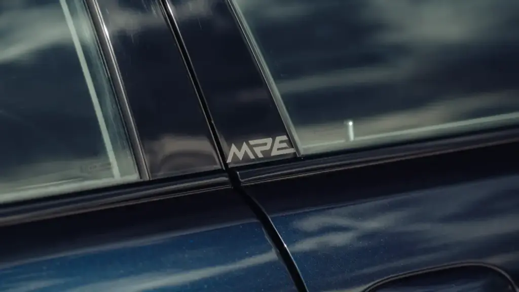 Este BMW M5 parece normal, pero esconde el motor W10 soñado por Piëch para un deportivo nonato de Volkswagen 17 Motor16 2005 BMW M5 W10 VW Prototipo 15 Motor16