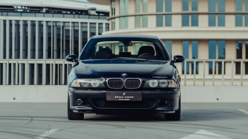 Este BMW M5 parece normal, pero esconde el motor W10 soñado por Piëch para un deportivo nonato de Volkswagen 4 Motor16 2005 BMW M5 W10 VW Prototipo 7 Motor16