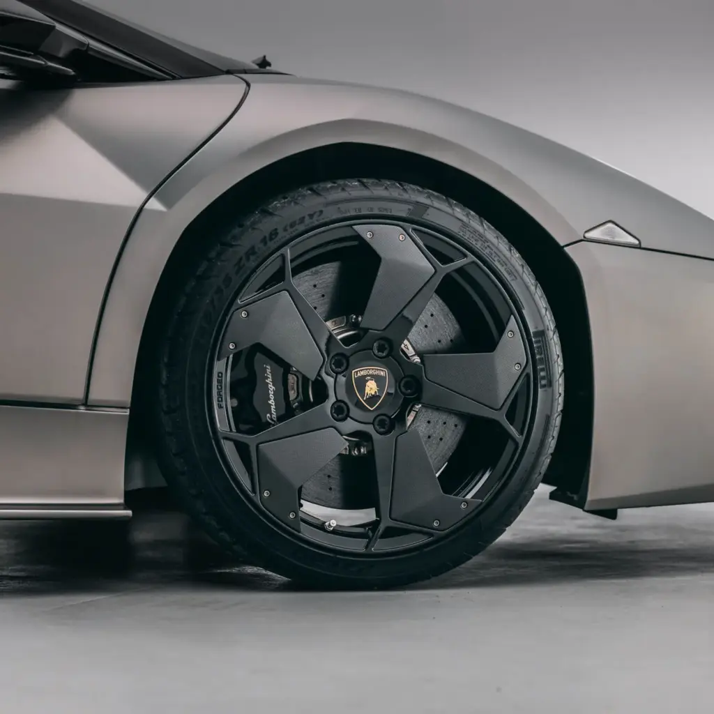 2010 lamborghini reventon roadster joopier 13 Motor16