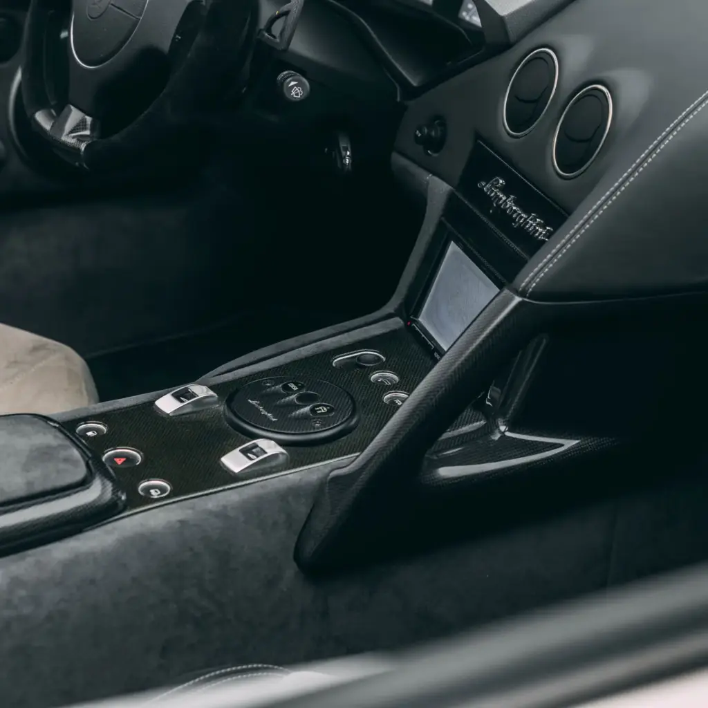 2010 lamborghini reventon roadster joopier 30 Motor16