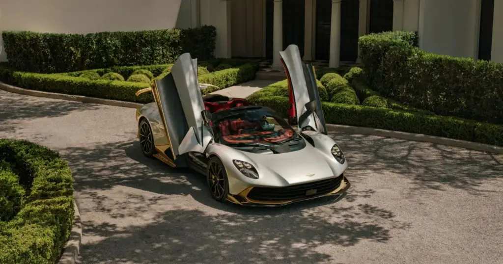 Aston Martin Valhalla Spider: 1.079 CV para disfrutar de la emoción con el cielo por techo 18 Motor16 2026 Aston Martin Valhalla Spider 14 Motor16