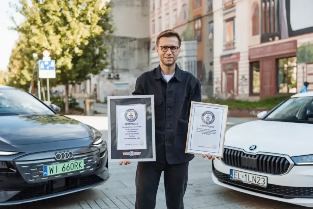 Audi pulveriza el récord de autonomía eléctrica: más de 1.300 kilómetros con una carga para dejar en la cuneta a Tesla y Lucid 9 Motor16 2026 Audi A6 e tron record autonomia 5 Motor16