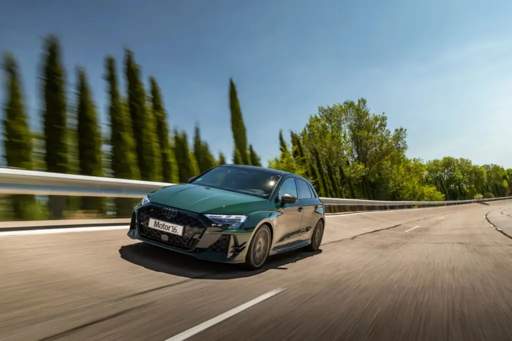 Prueba del Audi RS 3 competition limited: ¡Tócala otra vez, Audi! 12 Motor16 2026 Audi RS 3 competition limited prueba 40 Motor16