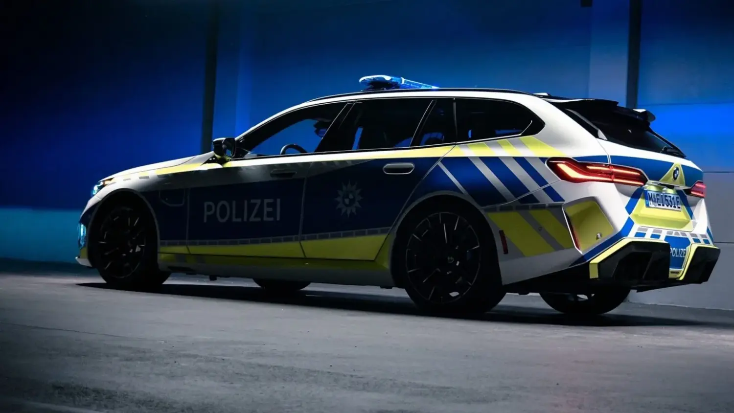 2026 BMW M5 Touring. Policía Alemania. Imagen portada.