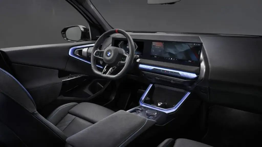 BMW viste de negro la antesala al futuro X3 M con este exclusivo Black Package 3 Motor16 2026 BMW X3 M50 xDrive Black Package. Imagen interior.