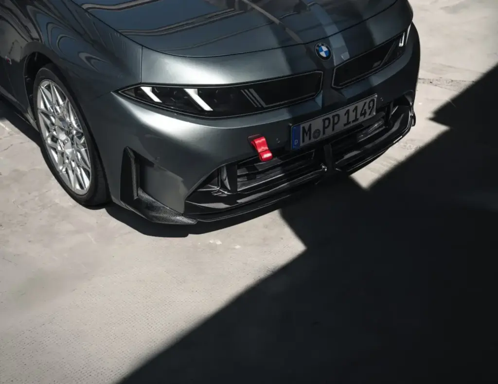 BMW M Performance ya tiene un puñado de chucherías para los nuevos Serie 3 e i3 5 Motor16 2026 BMW i3 Serie 3 M Performance Parts 4 Motor16