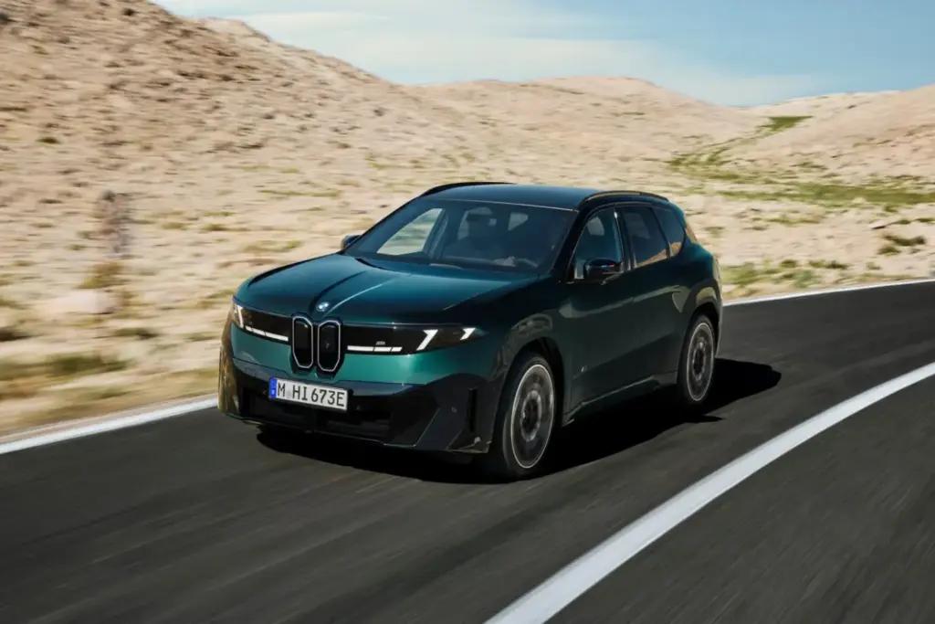 BMW iX3 M60 xDrive: 612 CV para el SUV más M de los menos M 16 Motor16 2026 BMW iX3 M60 xDrive 12 Motor16