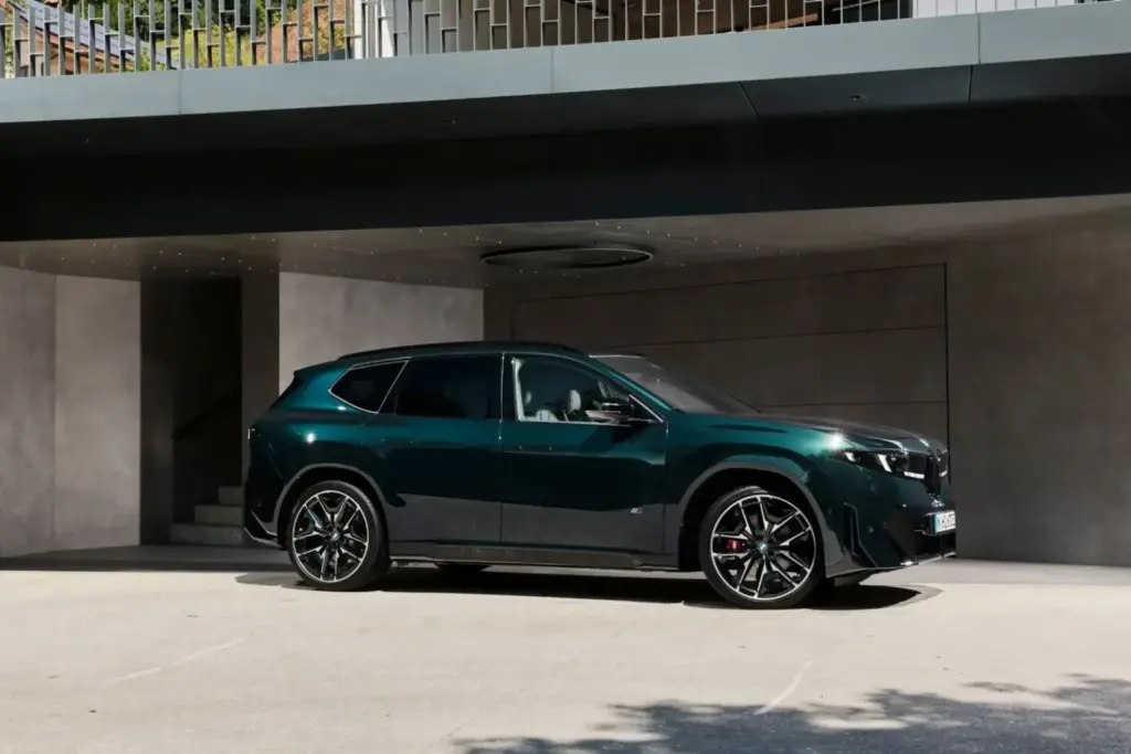 BMW iX3 M60 xDrive: 612 CV para el SUV más M de los menos M 33 Motor16 2026 BMW iX3 M60 xDrive 29 Motor16