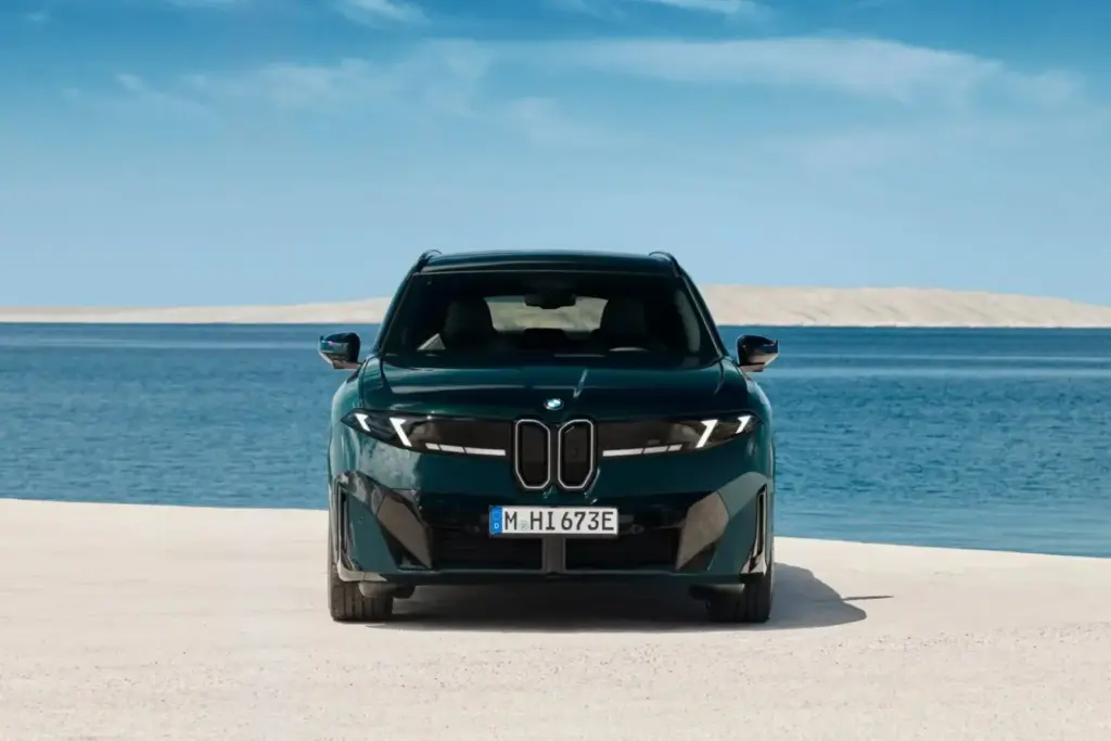 BMW iX3 M60 xDrive: 612 CV para el SUV más M de los menos M 40 Motor16 2026 BMW iX3 M60 xDrive 36 Motor16