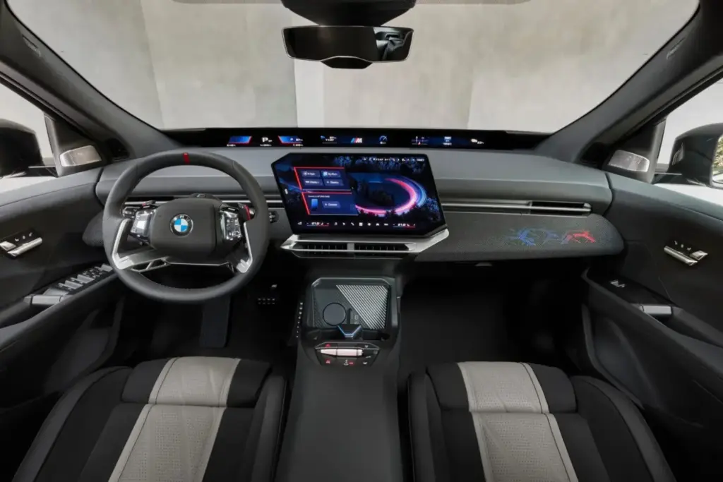 BMW iX3 M60 xDrive: 612 CV para el SUV más M de los menos M 4 Motor16 2026 BMW iX3 M60 xDrive. Imagen interior.