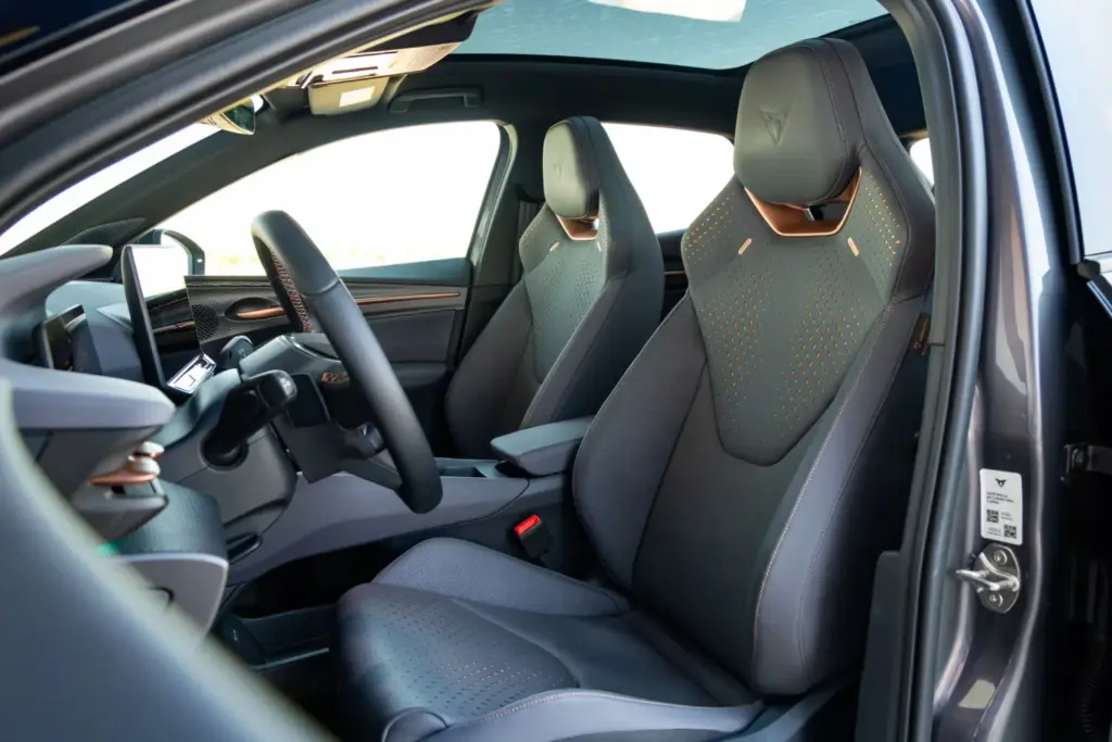 Prueba del CUPRA Raval VZ: El 'malote' del barrio 30 Motor16 2026 Cupra Raval VZ Prueba 11 Motor16
