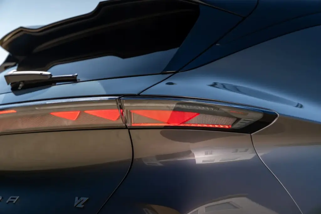 Prueba del CUPRA Raval VZ: El 'malote' del barrio 24 Motor16 2026 Cupra Raval VZ Prueba 24 Motor16