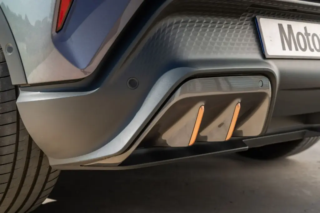 Prueba del CUPRA Raval VZ: El 'malote' del barrio 28 Motor16 2026 Cupra Raval VZ Prueba 28 Motor16