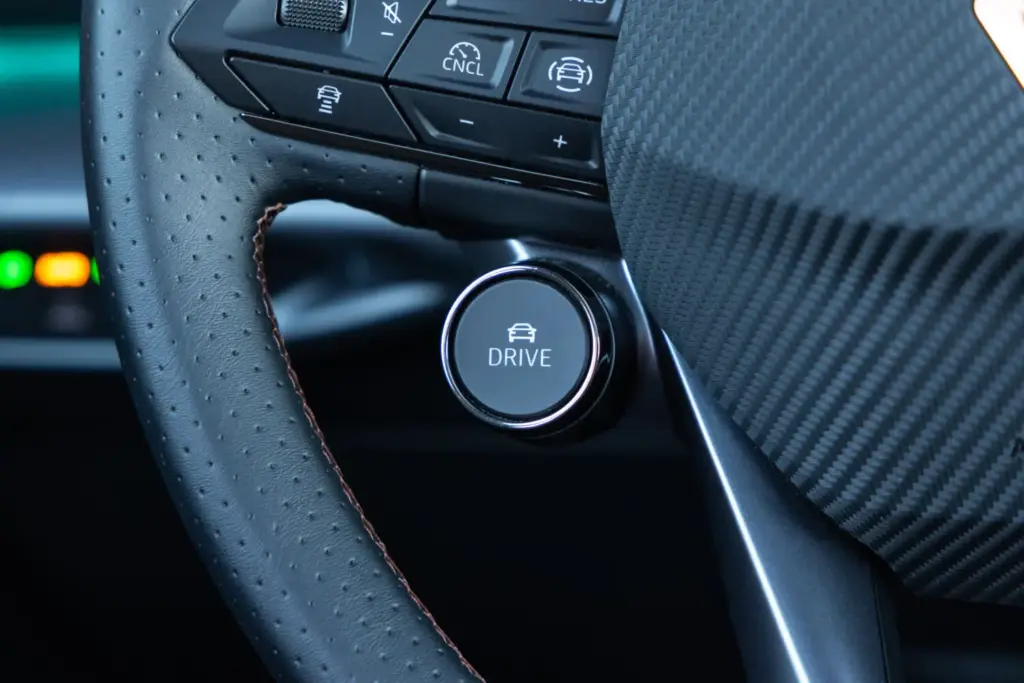 Prueba del CUPRA Raval VZ: El 'malote' del barrio 39 Motor16 2026 Cupra Raval VZ Prueba 9 Motor16