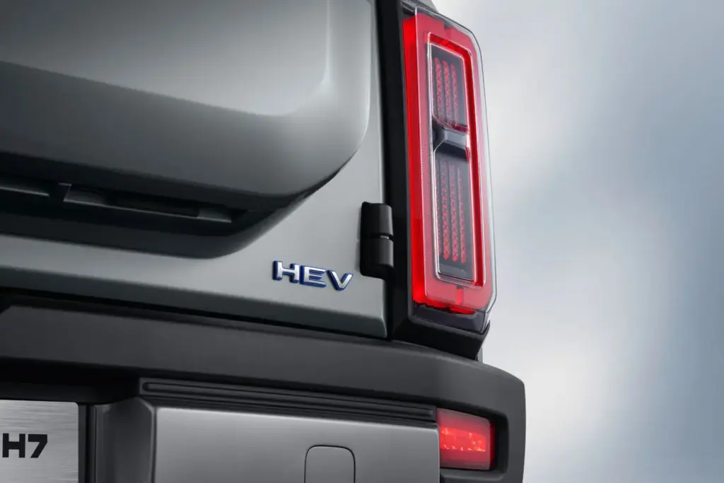 GWM HAVAL H7: el nuevo SUV híbrido chino llega con 435 CV, tracción 4x4 y hasta 150 km eléctricos por 28.000 euros 23 Motor16 2026 Haval H7 41 Motor16
