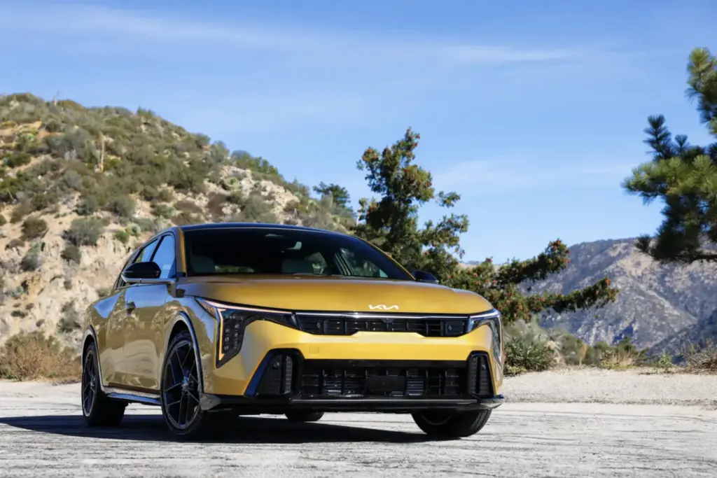 El Kia K4 sube de precio en EE.UU., pero sigue siendo mucho más barato que aquí 8 Motor16 2026 Kia K4 Hatchback USA 6 Motor16