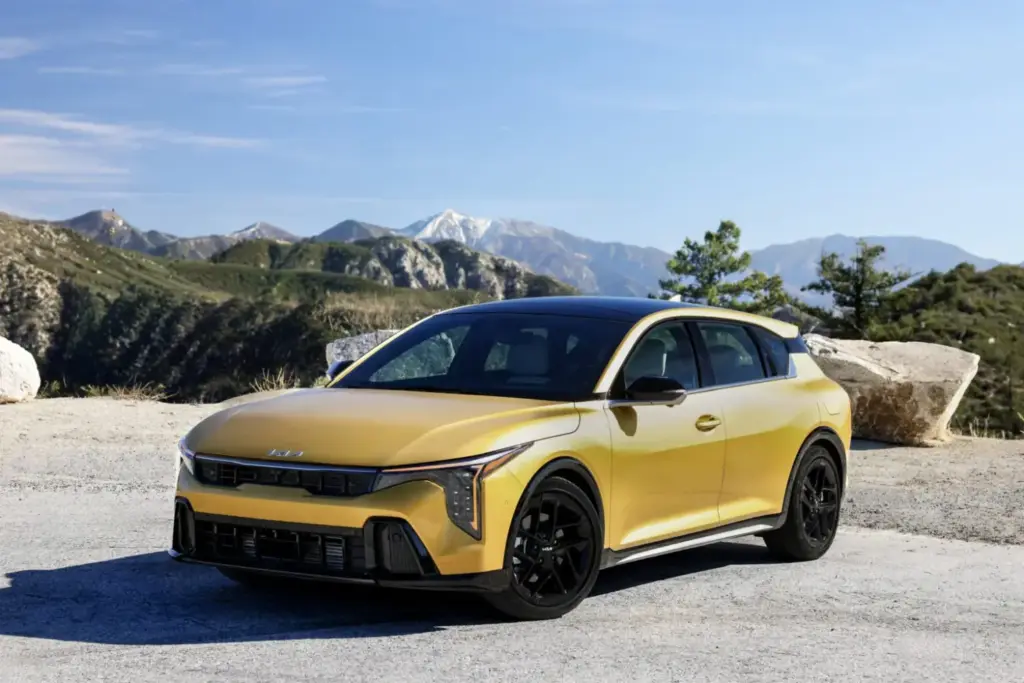 El Kia K4 sube de precio en EE.UU., pero sigue siendo mucho más barato que aquí 7 Motor16 2026 Kia K4 Hatchback USA 7 Motor16
