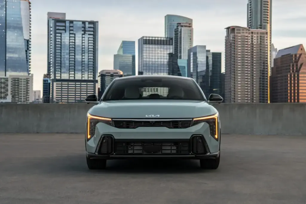 El Kia K4 sube de precio en EE.UU., pero sigue siendo mucho más barato que aquí 5 Motor16 2026 Kia K4 USA. Imagen.