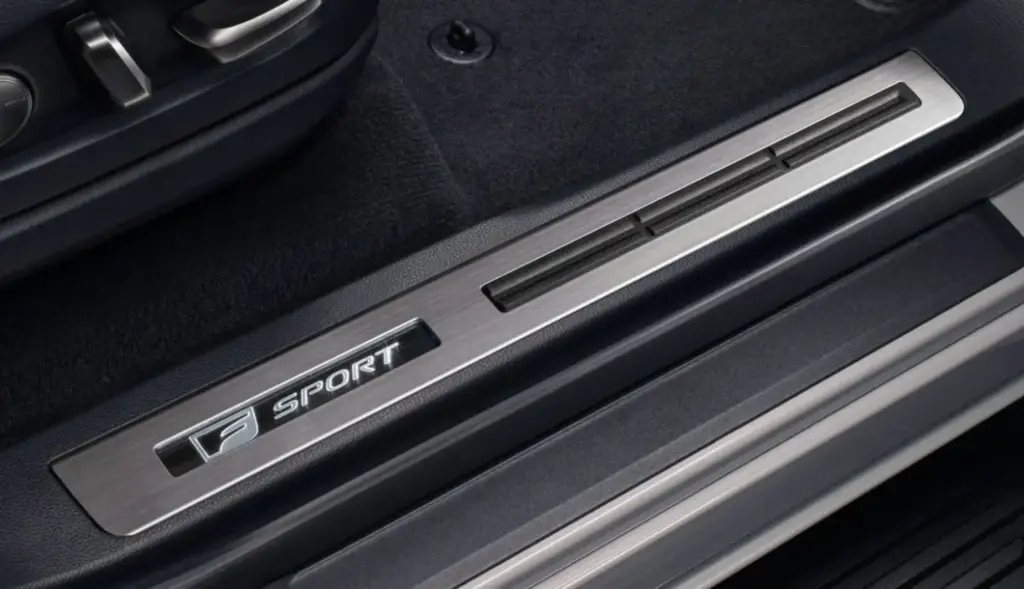 El impresionante Lexus LX estrena mejoras y también un acabado F Sport con tintes deportivos 28 Motor16 2026 Lexus LX 700h Japon 24 Motor16
