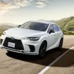 Lexus ha convertido Nürburgring en un patio de recreo para afinar al máximo su actualizado RX