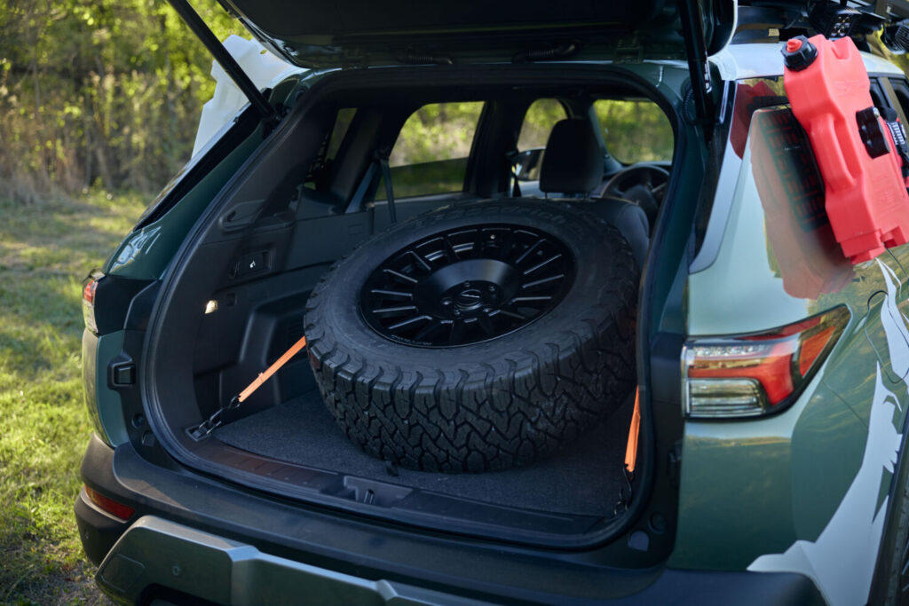 Diamond Trail Edition: El Mitsubishi Outlander que soñaba con ser Montero ya es una realidad 26 Motor16 2026 Mitsubishi Outlander Concept SEMA 15 Motor16