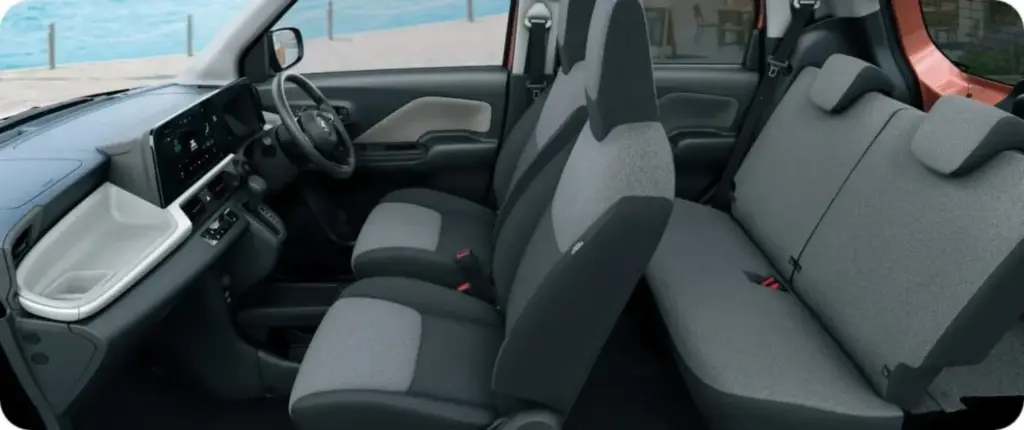 eSky: el kei car eléctrico que Suzuki traerá a Europa en 2027 cuesta solo 8.770 euros 1 Motor16 2026 Suzuki eSky. Imagen interior.