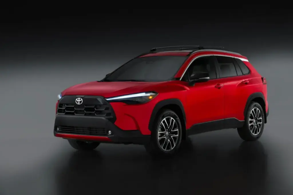 2026 Toyota Corolla Cross USA 11 Motor16