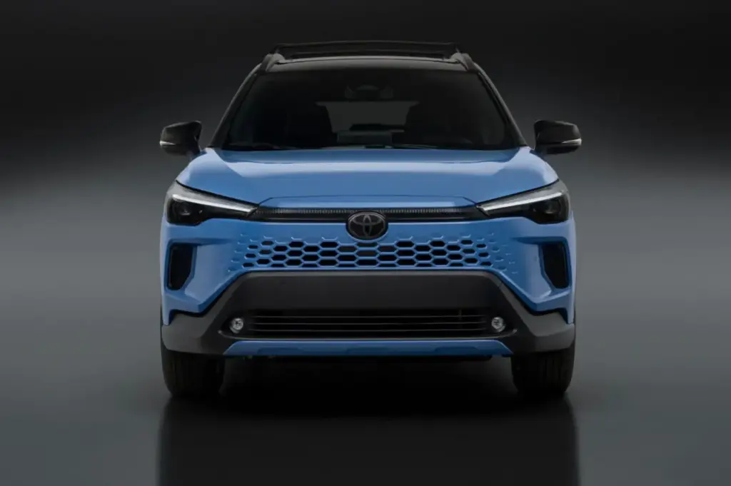 2026 Toyota Corolla Cross USA 13 Motor16